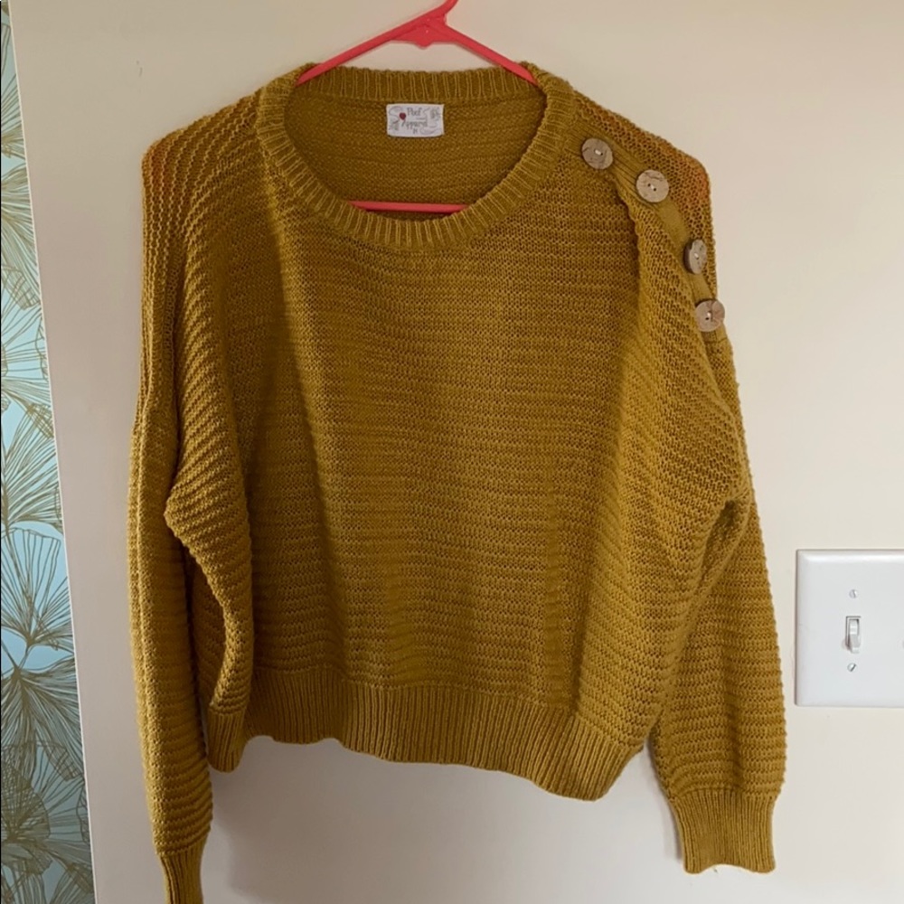 Cropped sweater